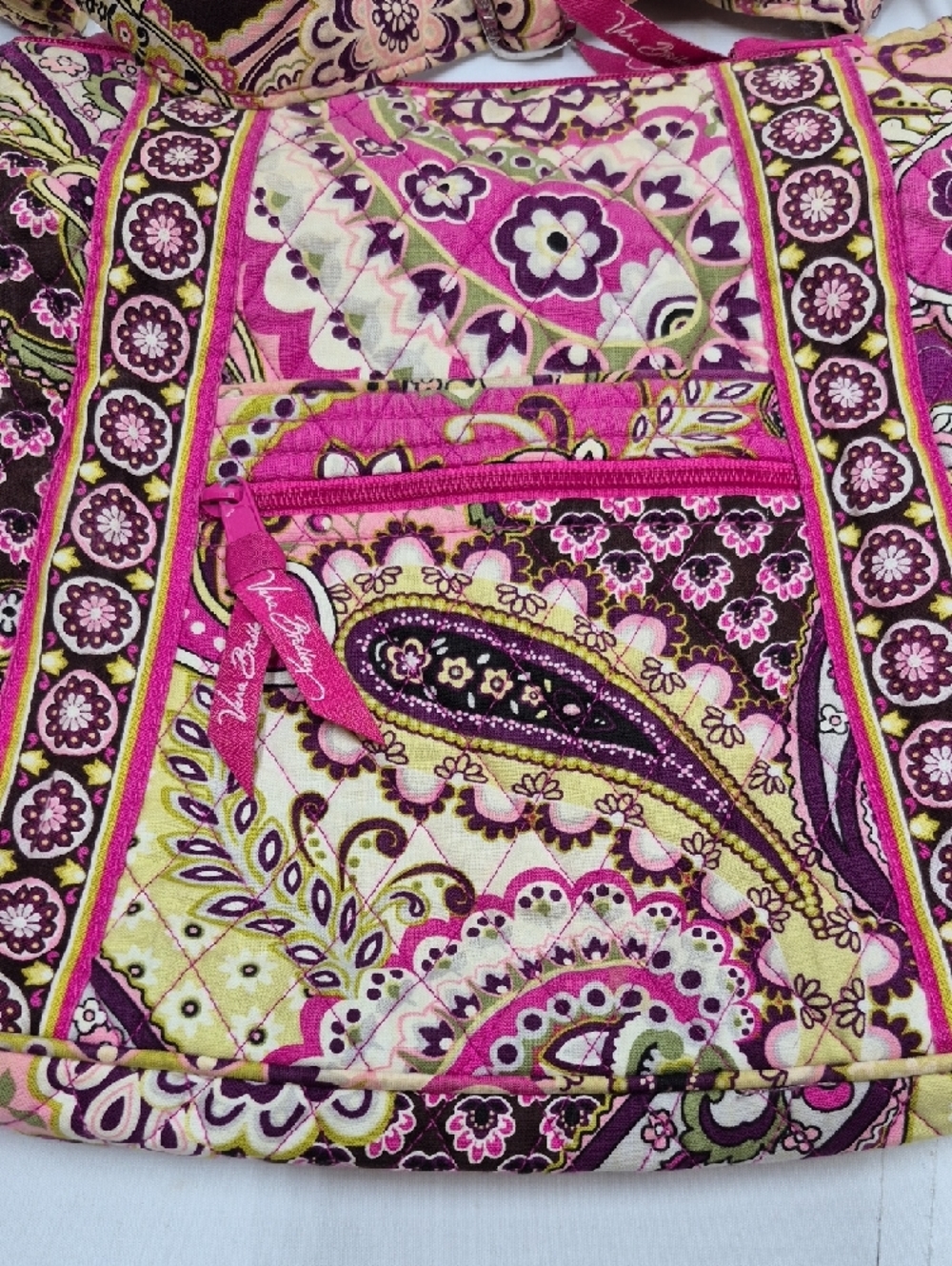 Vera Bradley Very Berry Paisley Pink Quilted Crossbody Bag Pink Purple - Picture 3 of 12